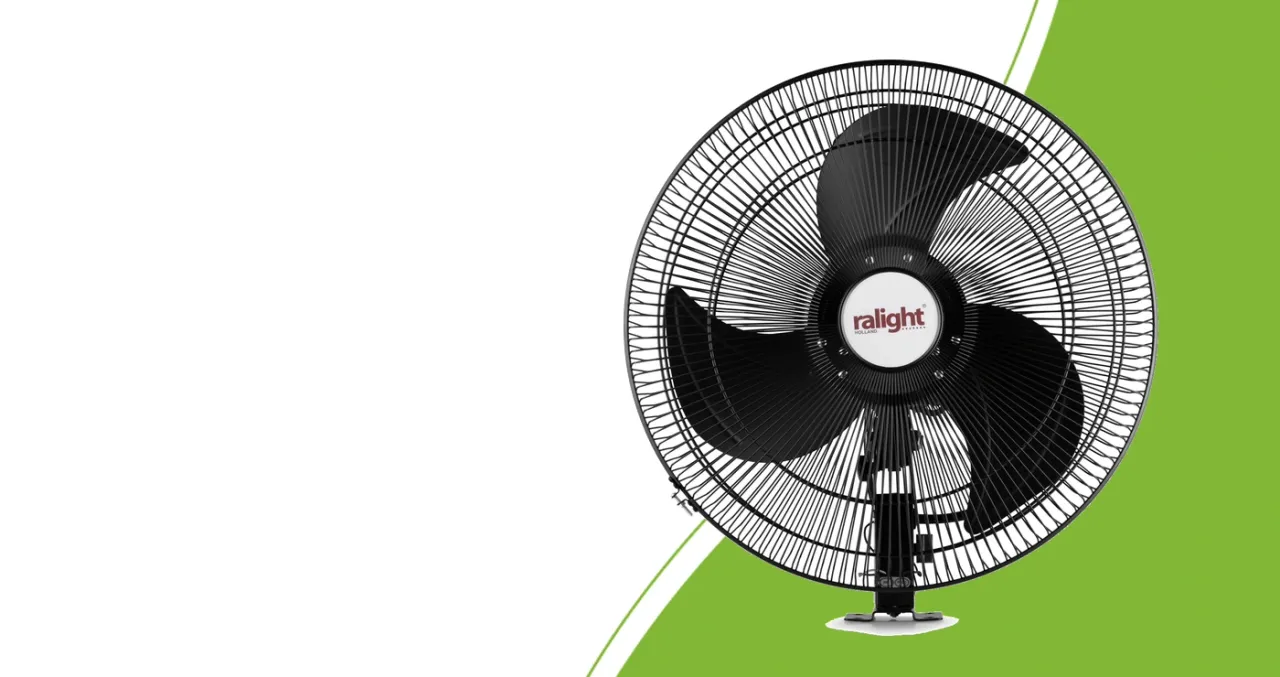 Ralight wall fan with oscillating head and mounting bracket