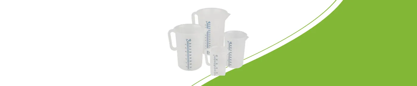 Graduated measuring jugs for nutrient solutions