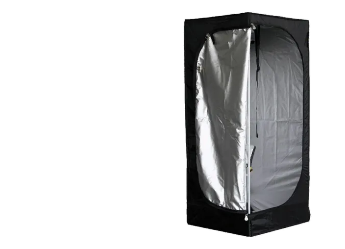 Mammoth Lite 60 grow tent with the front open